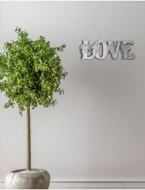Ornament lemn de perete ” LOVE ” mid-31